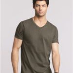 Gildan – Softstyle Men’s V-Neck T-Shirt